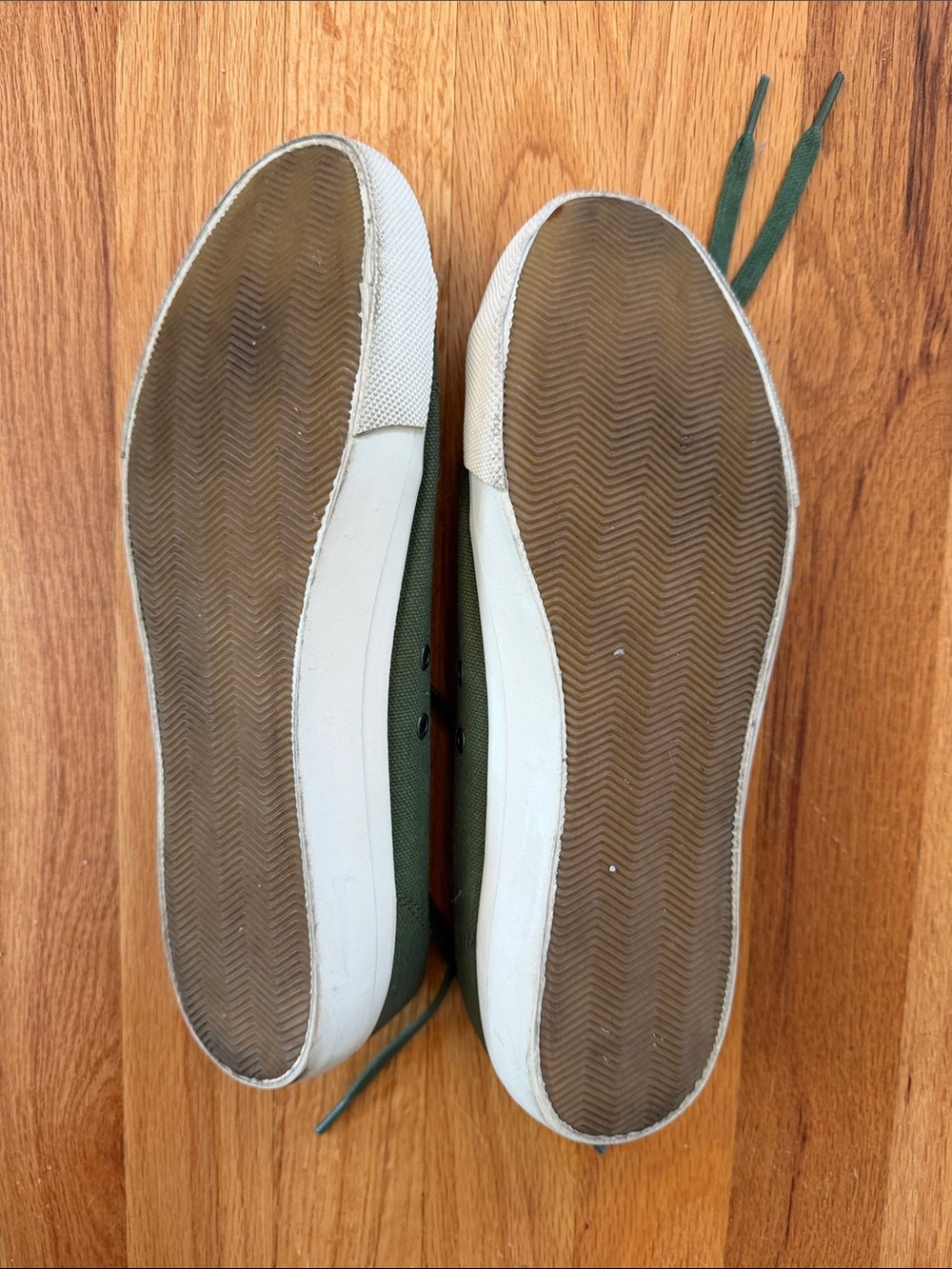 SeaVees Olive Canvas Low-Top Sneakers with White Trim - Picture 2 of 8